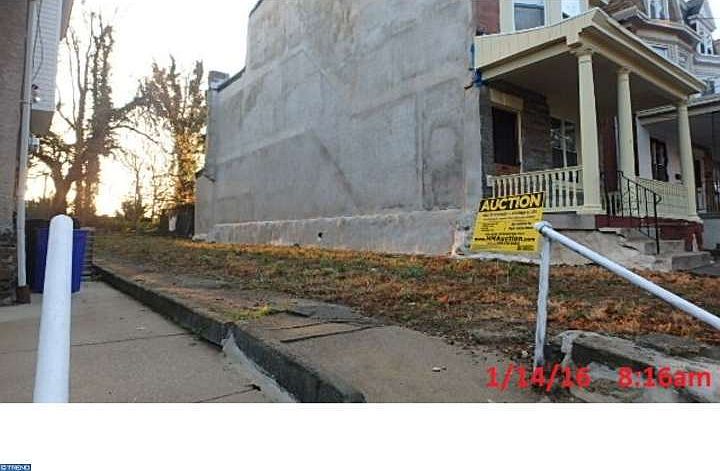 2nd image of 128 W Logan St