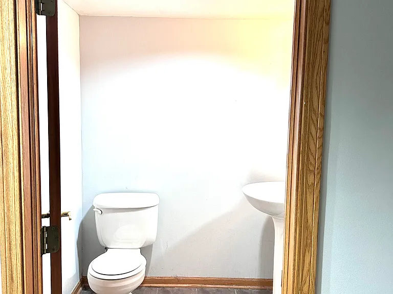 315 Bay Dr — Photo 26