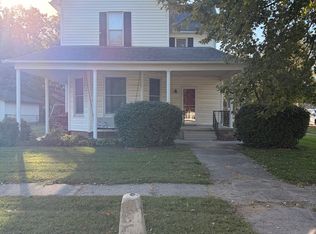 401 S Wells St, Buffalo, IL 62515