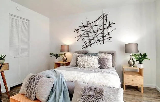 490 N Civic Dr #312 — Photo 22