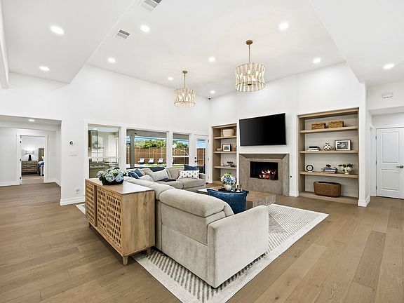 5th image of 4102 Cobblers Ln
