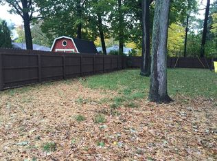 4015 Highgate Rd, Muskegon, MI 49441