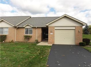 46048 Reedgrass Ln, Belleville, MI 48111