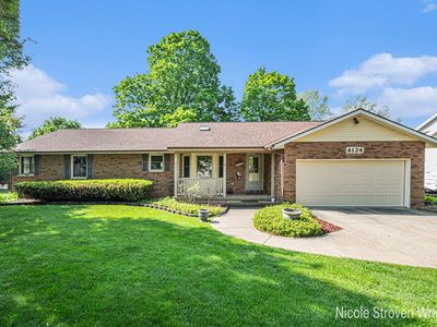 4124 Cummings Ct NW, Grand Rapids, MI, 49534