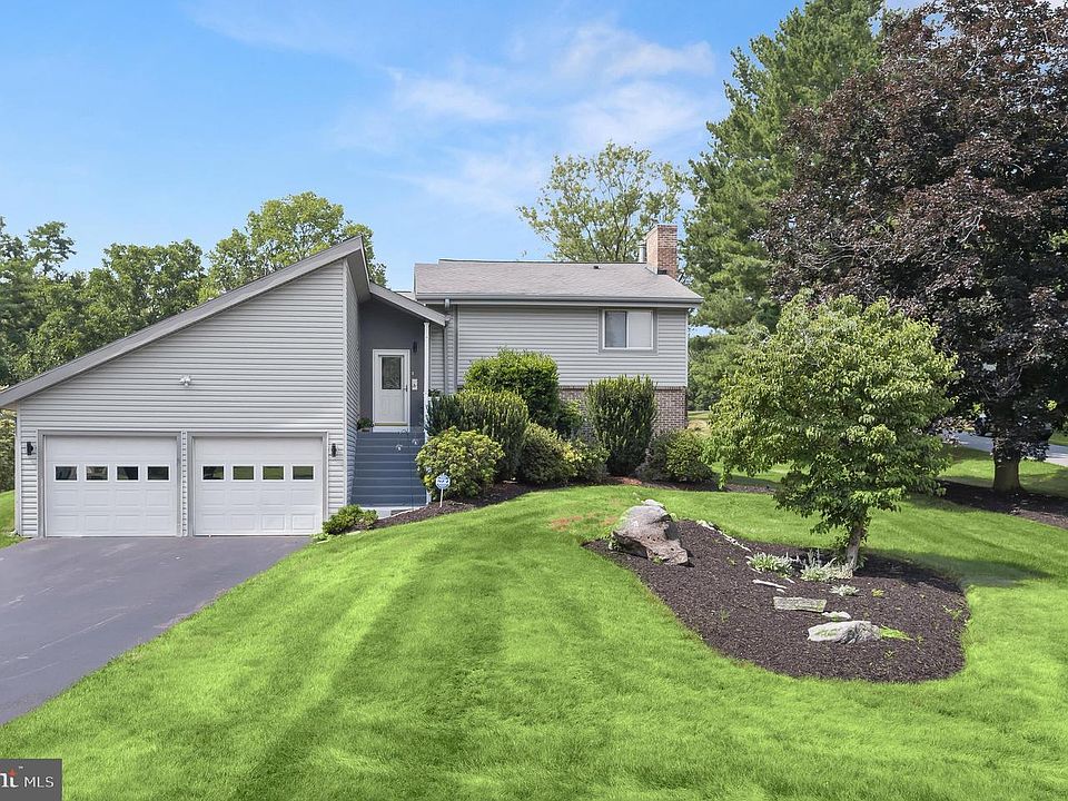 1st image of 20603 Bluebird Ave