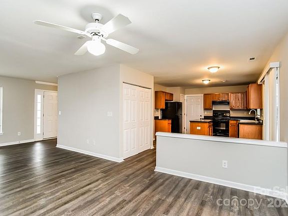 5th image of 1655 Baylor Dr