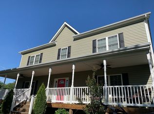 8631 Burwell Rd, Catlett, VA 20119