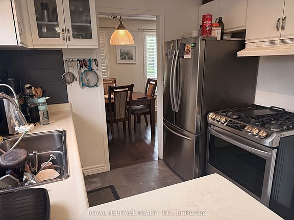 5th image of 1402 Fordon Ave
