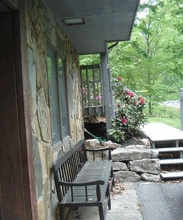 2nd image of 3008 Hopkins Dr