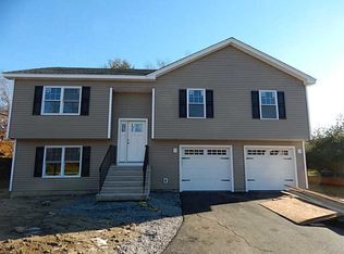 286 Louise St, Woonsocket, RI 02895