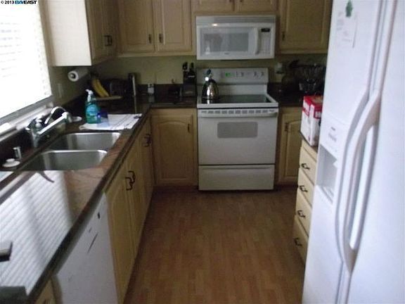 4th image of 5371 Windflower Dr