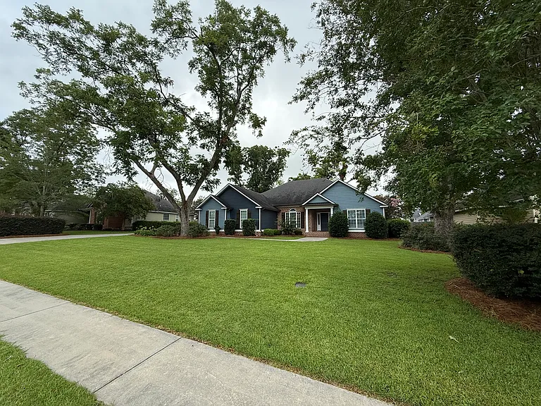 4500 Kiowa Ln — Photo 1