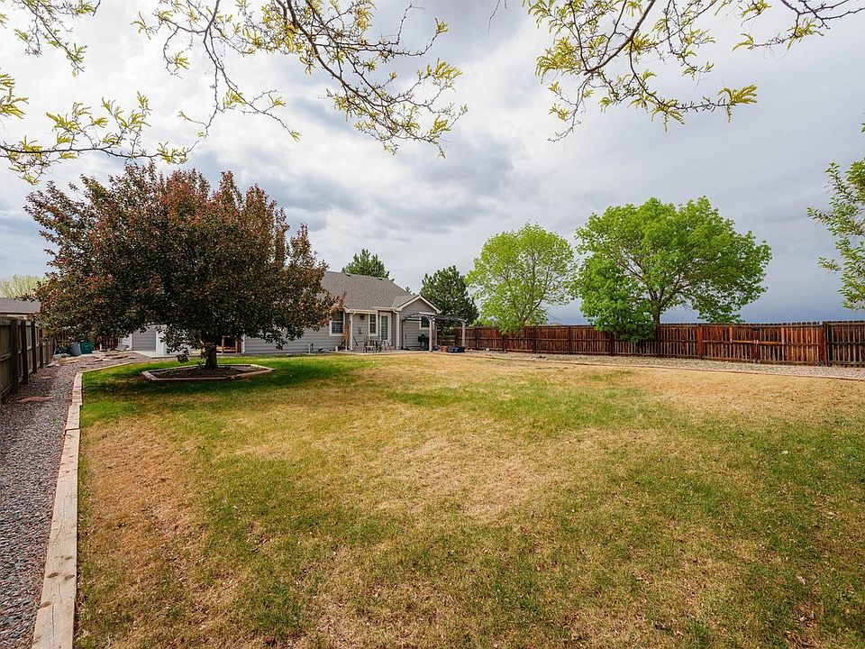1st image of 84 Pike Ln