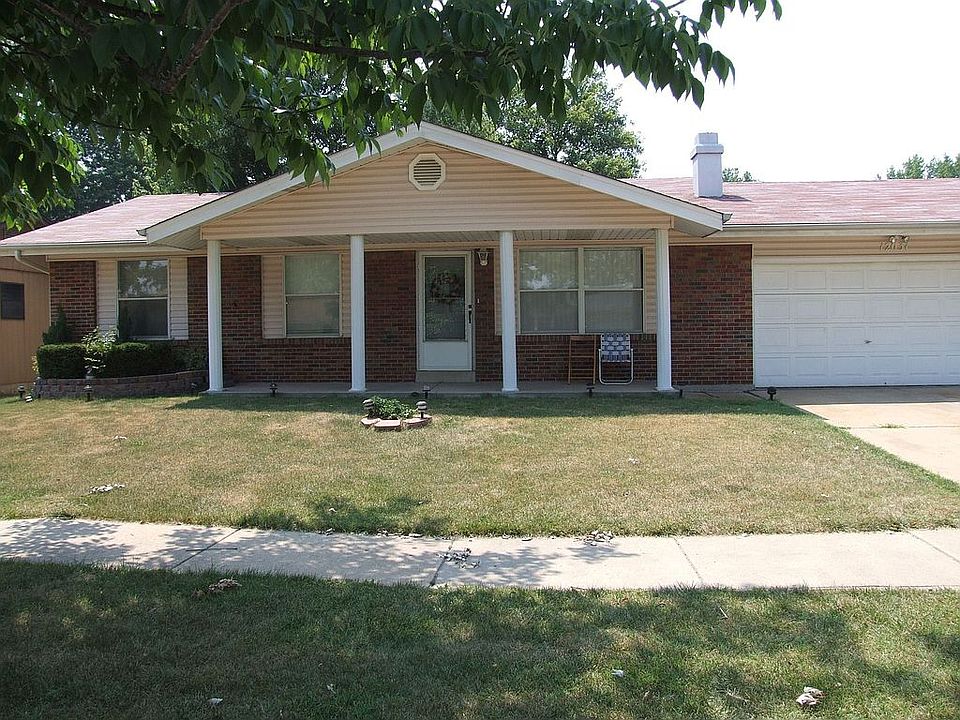 12031 Trampe Heights Ln