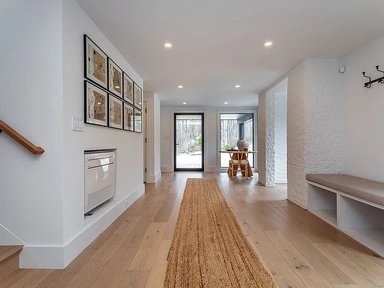 34 Old Roxbury Rd — Photo 21