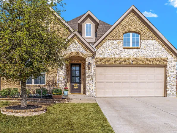 15613 Pioneer Bluff Trl, Roanoke, TX 76262