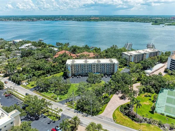 8625 Midnight Pass Rd #208B, Sarasota, FL 34242