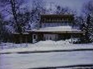 15966 300th St, Mason City, IA 50401