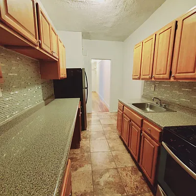 Rented by New York Residence | media 19