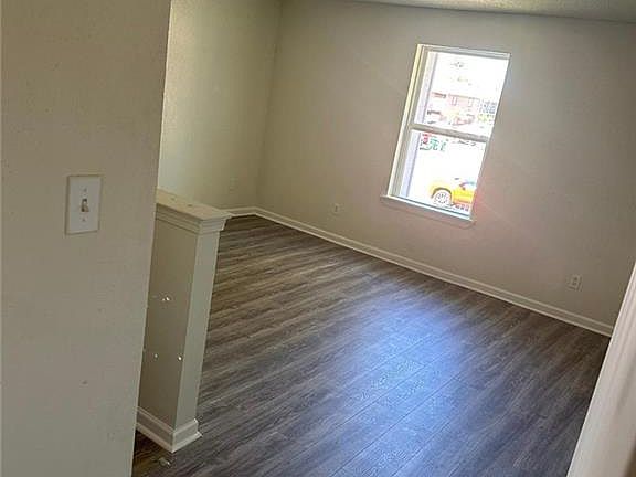 4th image of 1620 Gary Ct #A