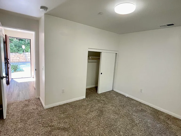 920 Lowena Dr #20 — Photo 2