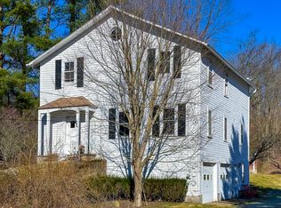 15555 Munn Rd, Newbury, OH 44065