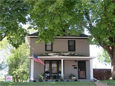 2691 University Ave, Dubuque, IA, 52001