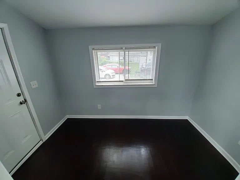 1445 Browning St — Photo 6