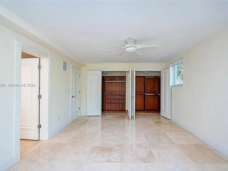 541 S Mashta Dr — Photo 22