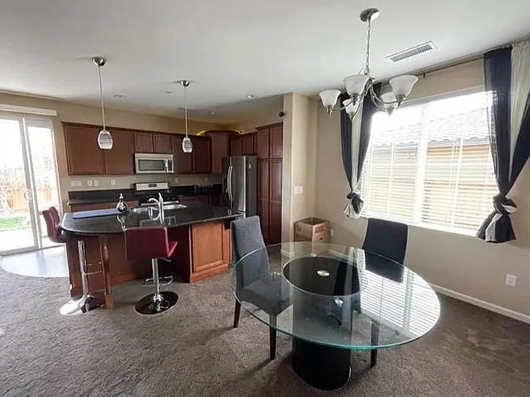 4828 High Pass Dr — Photo 3