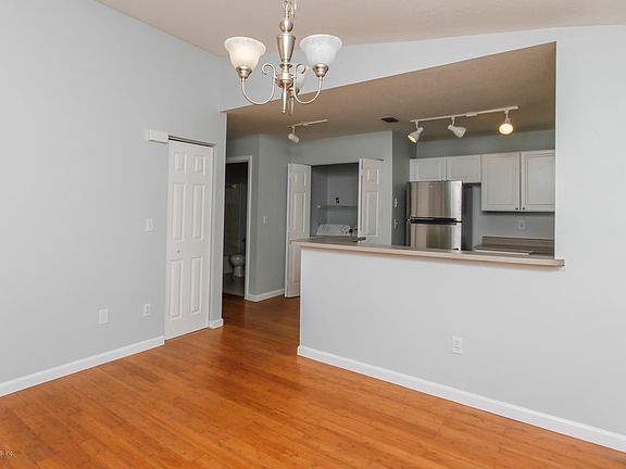 5th image of 21205 Harbour Vista Cir