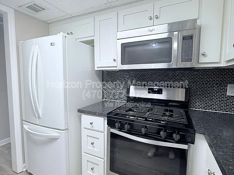3730 Old Flowery Branch Rd #I7 — Photo 3