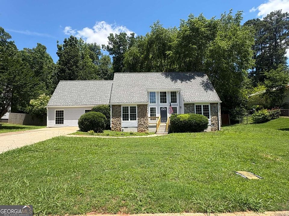 1st image of 6762 Oakland Dr