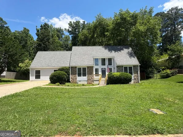 6762 Oakland Dr, Douglasville, GA 30135