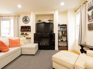 91 Dresser St #1, Boston, MA 02127