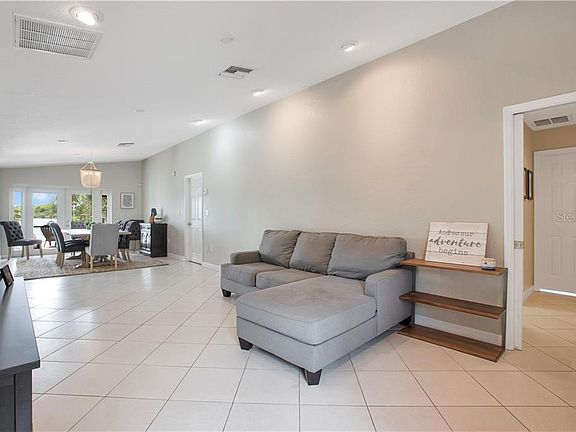 5th image of 4311 Kasper Dr