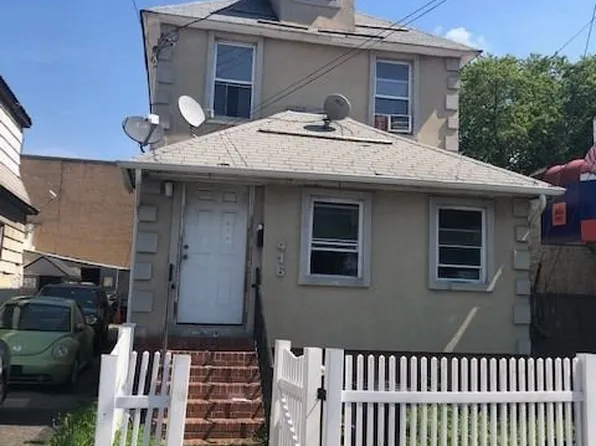 416 Bayview Ave, Inwood, NY 11096
