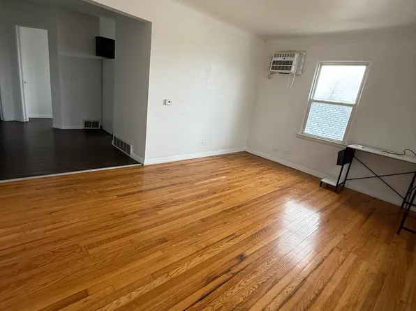 461 5th Ave, Marion, IA 52302