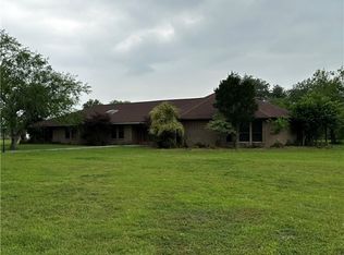 383 Fm 766, Cuero, TX 77954