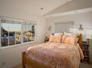 1237 Hilby Ave, Seaside, CA