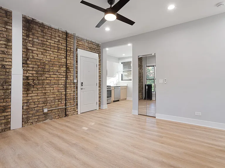 6929 N Lakewood Ave — Photo 20