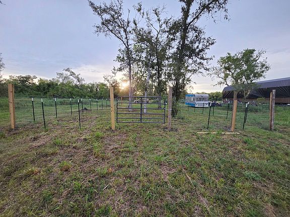 5th image of 1255 County Road 30 N