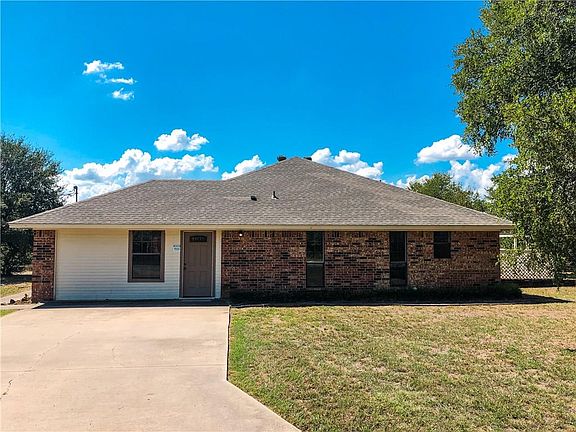 3rd image of 708 Newell Dr