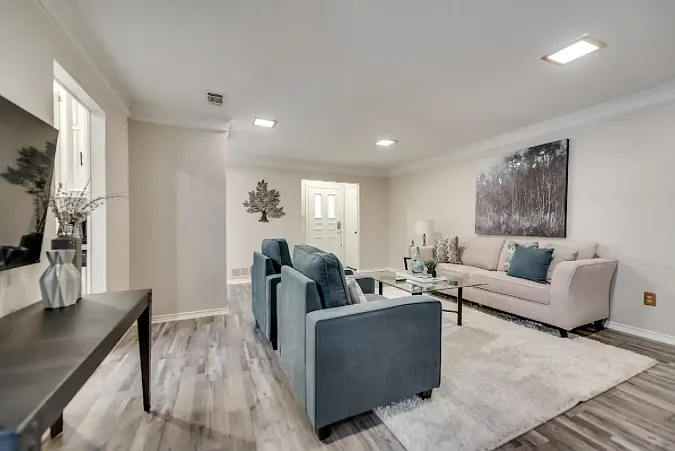 3 bed, 1590 sqft, $4,000 — Photo 4