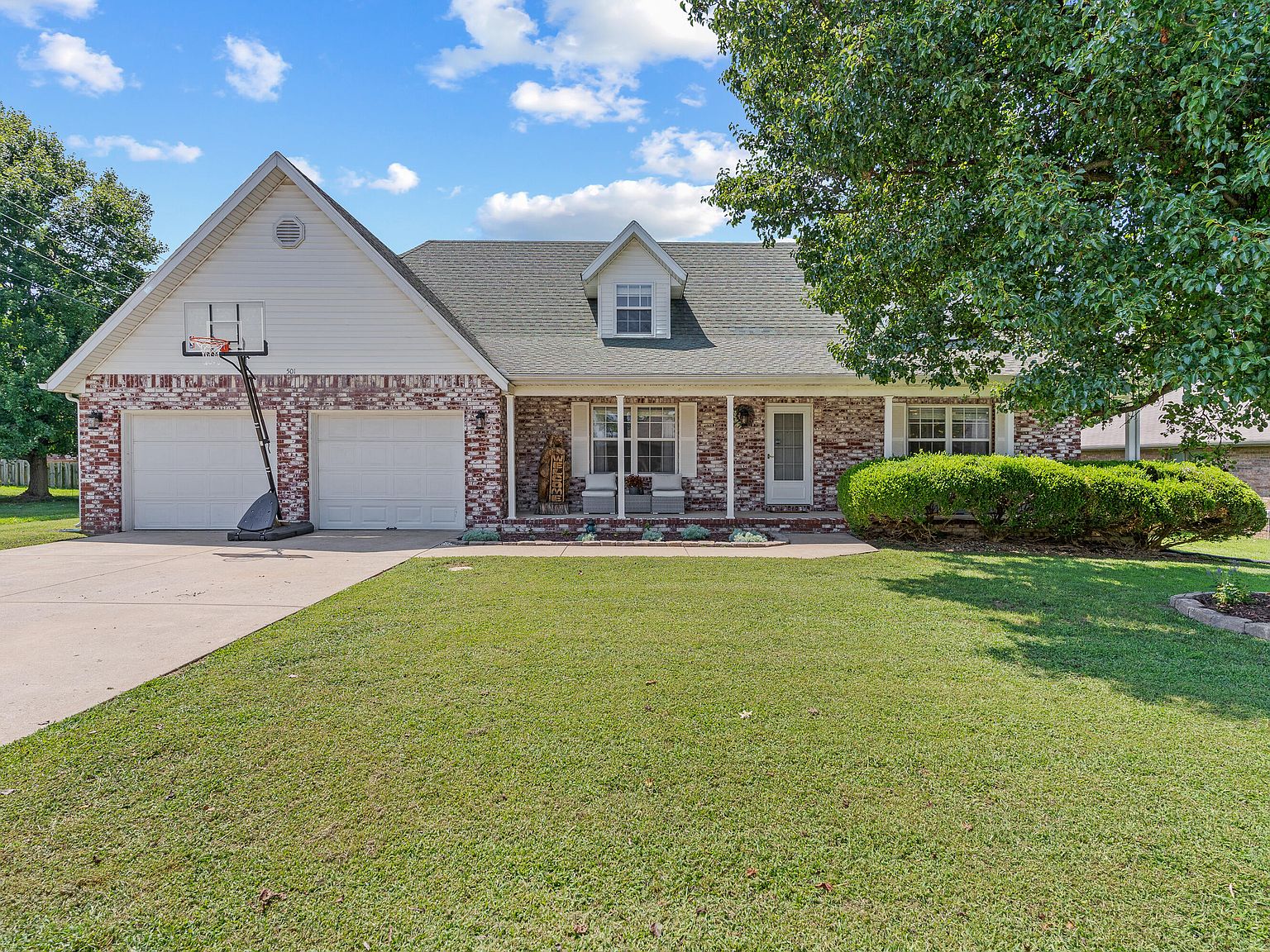 501 North Hawthorn Drive, Nixa, MO 65714 Zillow