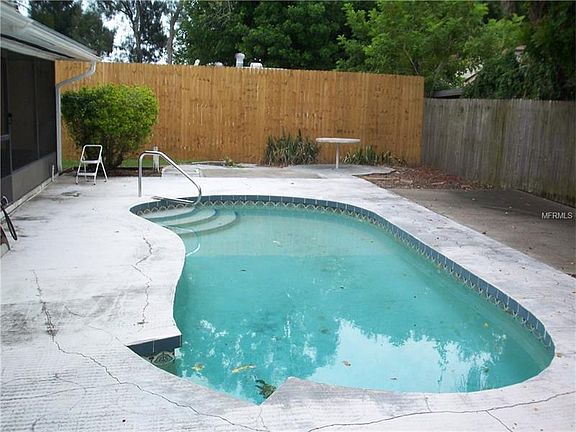 4th image of 1502 54th Avenue Dr W