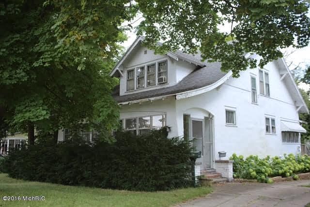 1st image of 217 E Main St