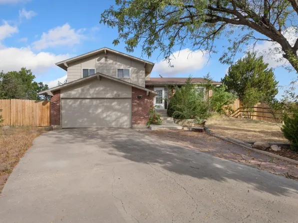 2215 Derby Hill Dr, Loveland, CO 80537