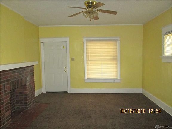 2nd image of 212 W Parkwood Dr