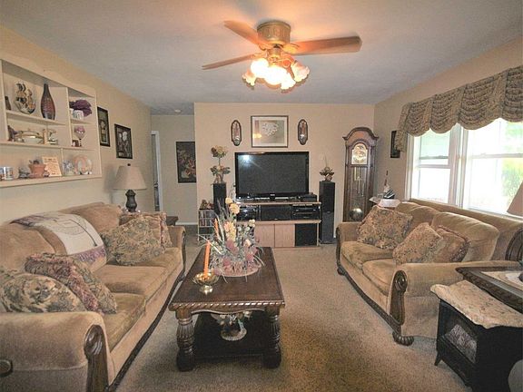 5th image of 17 Morton St